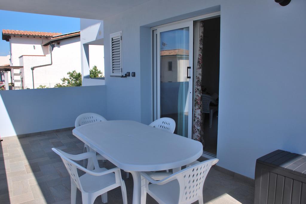 La Casa Dei Sogni Villa Portoscuso Exterior foto