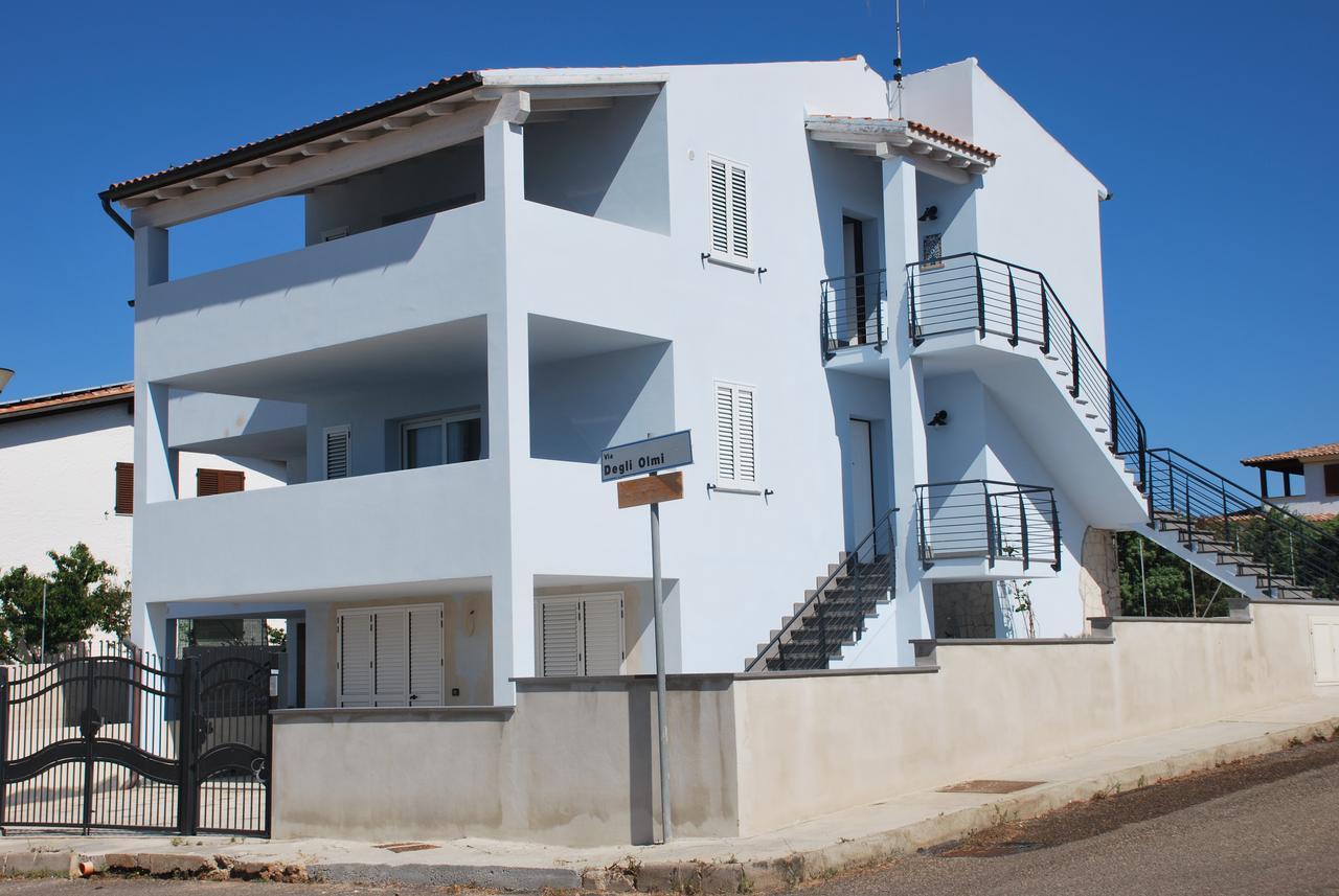 La Casa Dei Sogni Villa Portoscuso Exterior foto