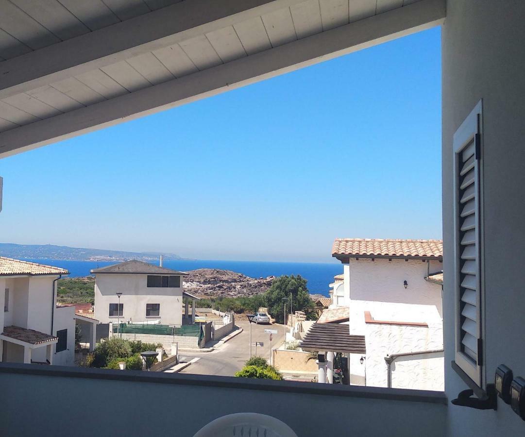 La Casa Dei Sogni Villa Portoscuso Exterior foto